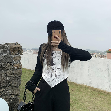 Fake two pieces long-sleeved t-shirt female 2021 spring models thin bottoming shirt hundred on the tide