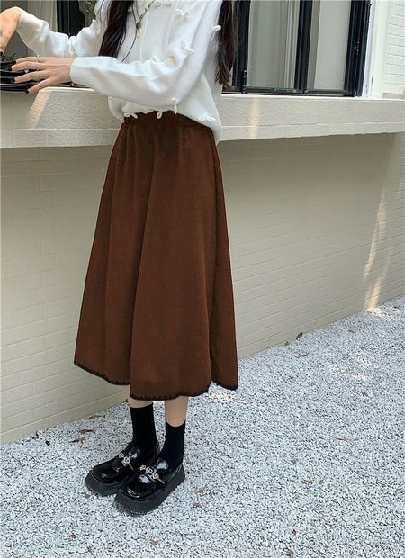 High waist half skirt female 2021 autumn and winter new large size fat sister pear-shaped casual medium-length section A word skirt
