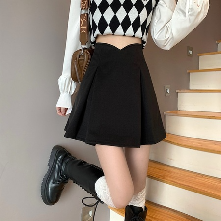 Black half-body skirt female a word winter with a sense of design niche thin high waist short skirt