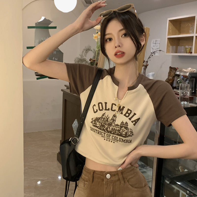 Spicy V-neck Short-sleeved T-shirt Female Summer 2023 New Sweet and Spicy American Retro Design Sense Short Student Tops Tide